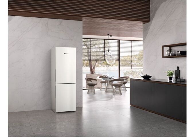 Miele KFN 4375 DD weiß *Ausstellstück*